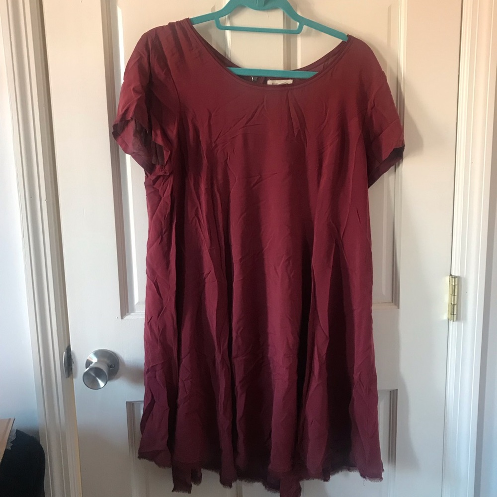 Maroon, light t-shirt dress